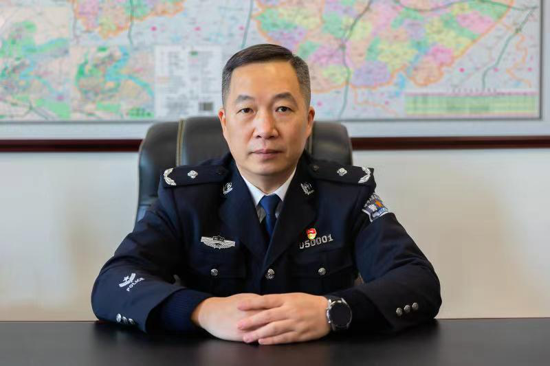 广安市副市长,市公安局局长钟静:高站位把方向 大格局谋发展 以新担当