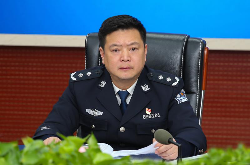 德阳市副市长,市公安局长罗毅: 大力实施"四大战略" 打造全省公安工作