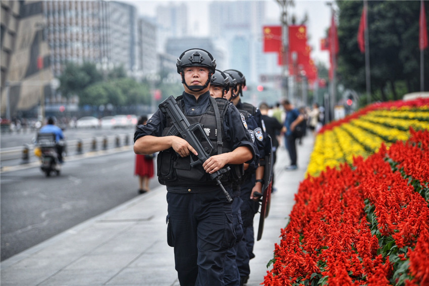 厅治安总队:全面强化社会治理 构建和谐治安环境